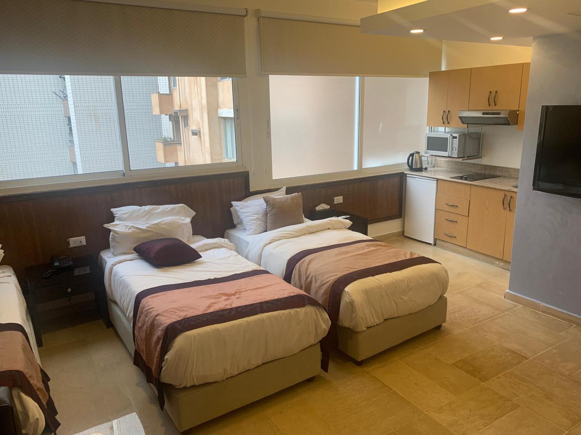Bliss 3000 Furnished Studios Бейрут Екстер'єр фото
