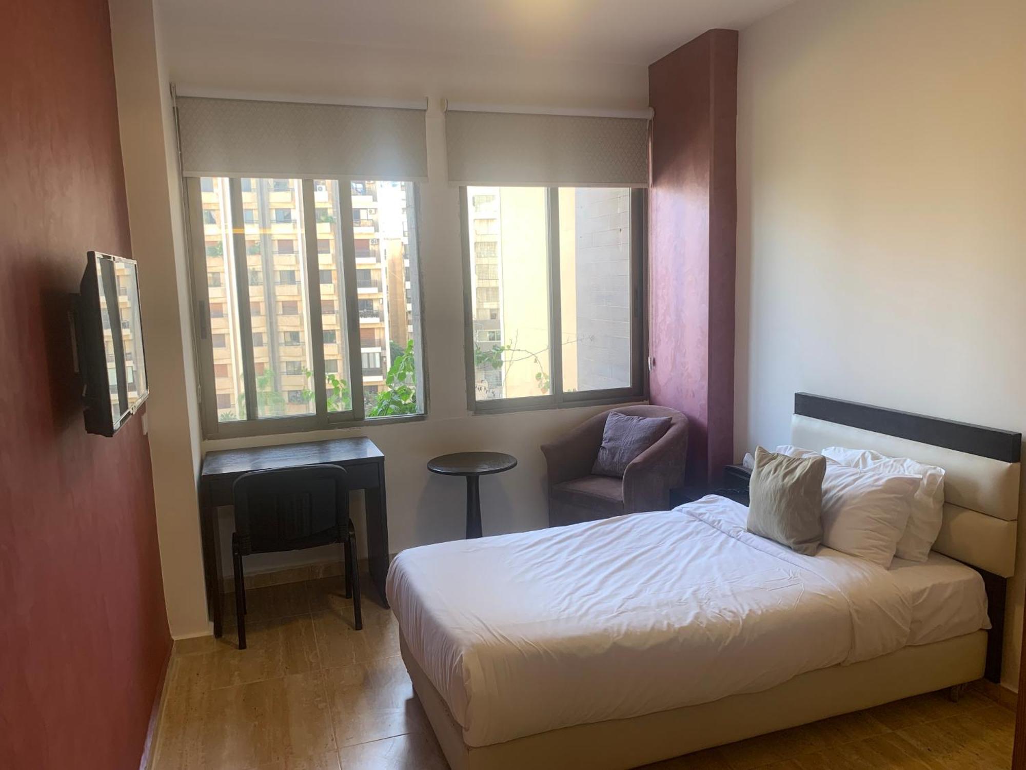 Bliss 3000 Furnished Studios Бейрут Екстер'єр фото